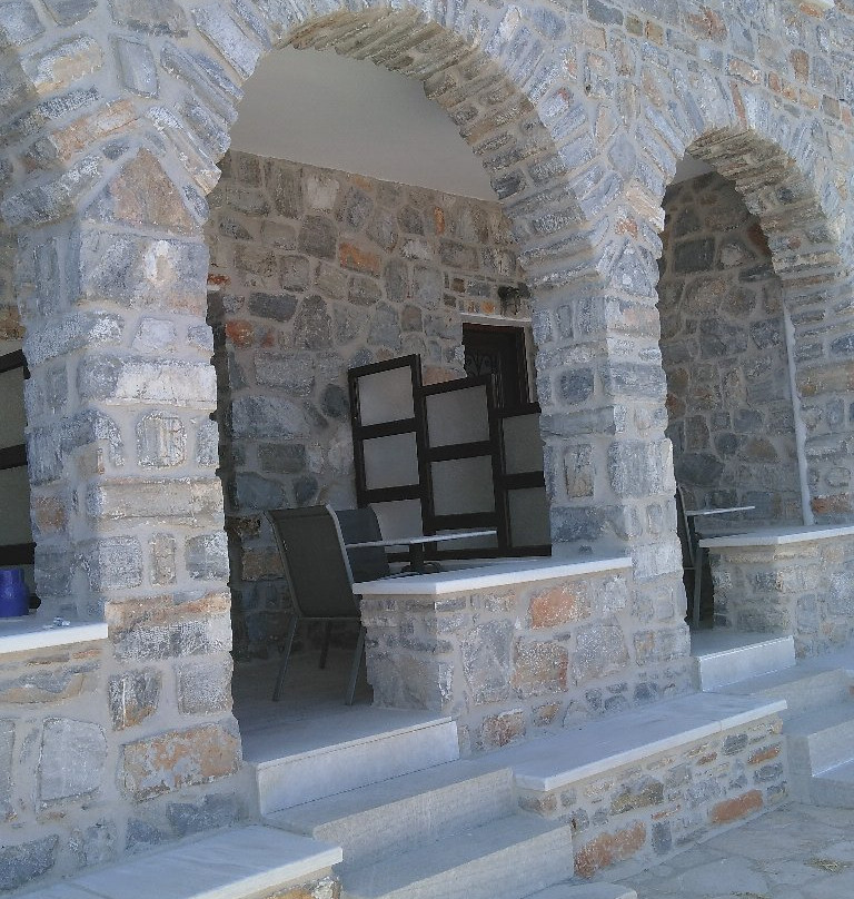 Moutsouna Beach主图