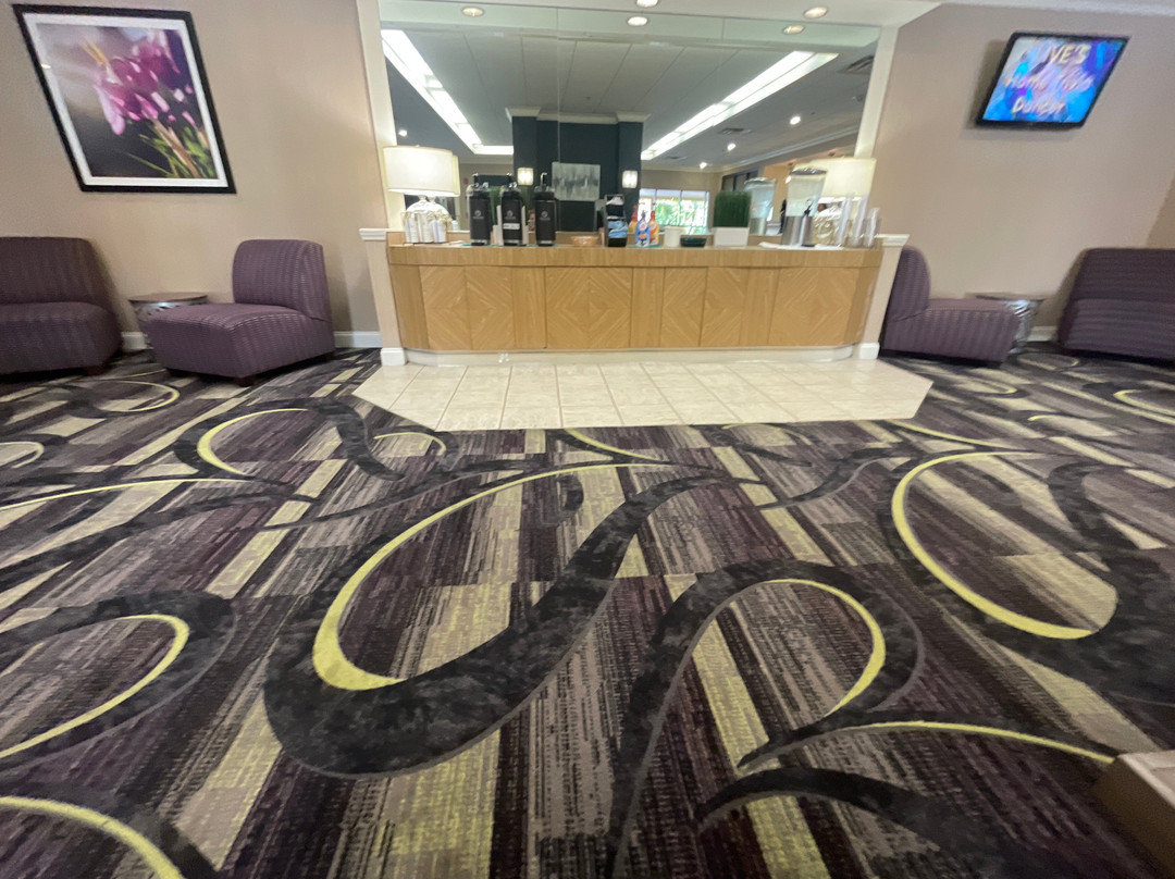 LaQuinta Inn & Suites