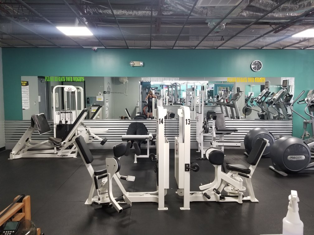 Beachfront Fitness Center景点图片