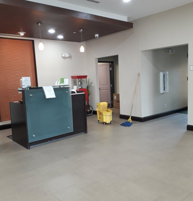 La Quinta Inn & Suites by Wyndham Cotulla主图