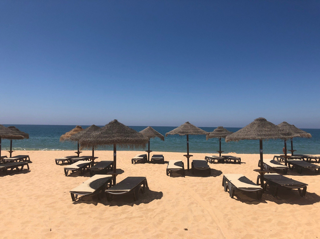Praia de Loule Velho-Almancil必去景点