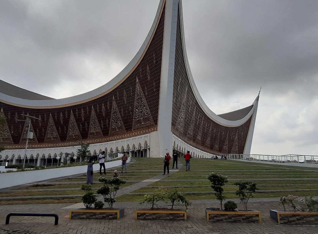 Grand Mosque of West Sumatra-巴东必去景点