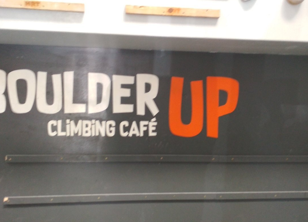Boulder UP climbing café景点图片