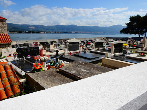 Dominikanski Samostan Sv. Kriza-Arbanija必去景点