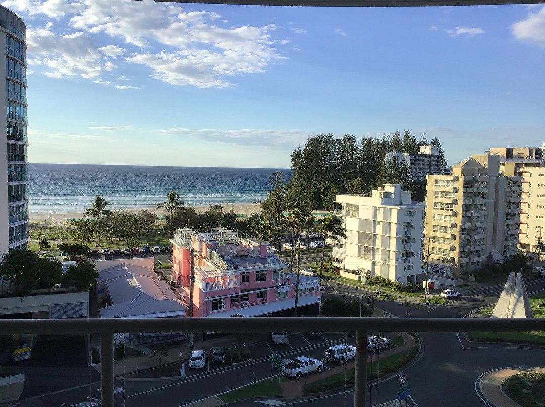 奥特瑞格友好城市酒店主图