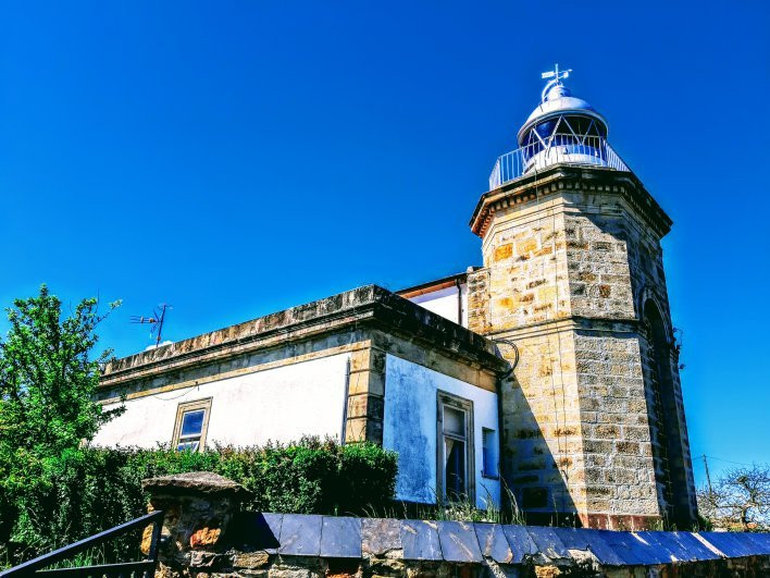 Faro de Tazones-Tazones必去景点