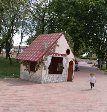 Parque Municipal Concejala Dolores Camino-Gines必去景点