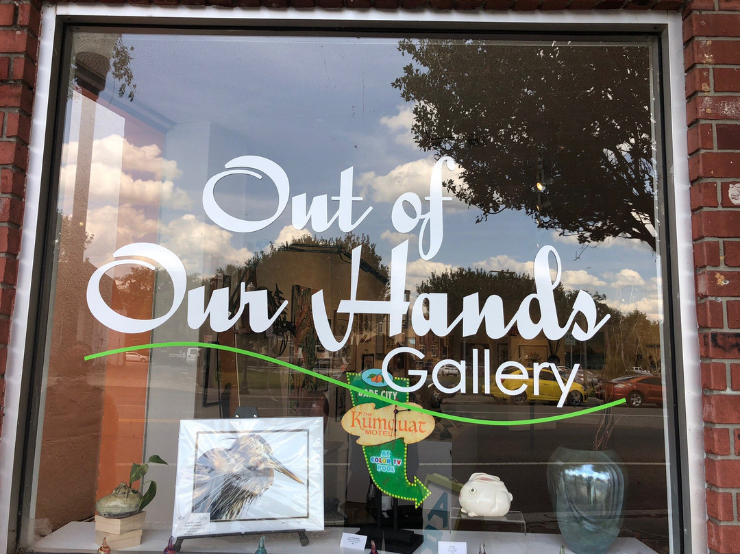 Out of Our Hands Gallery-Dade City必去景点