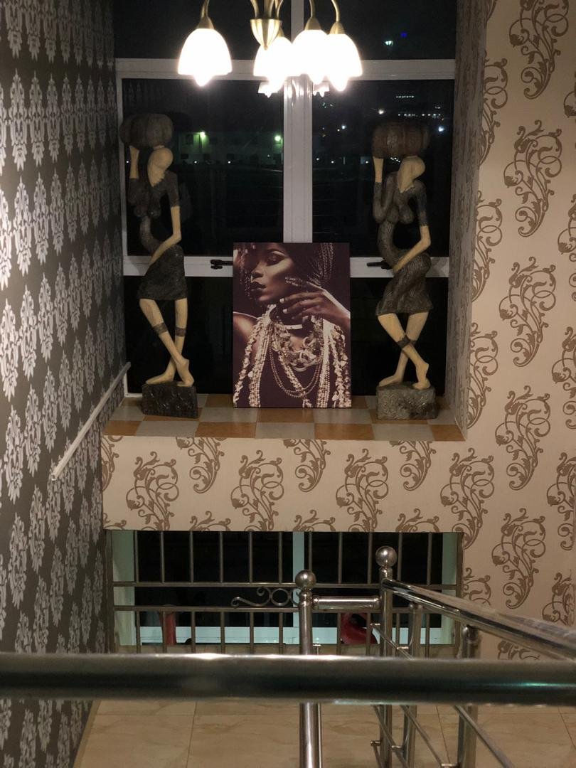 Plus 33 Hotel-portrait