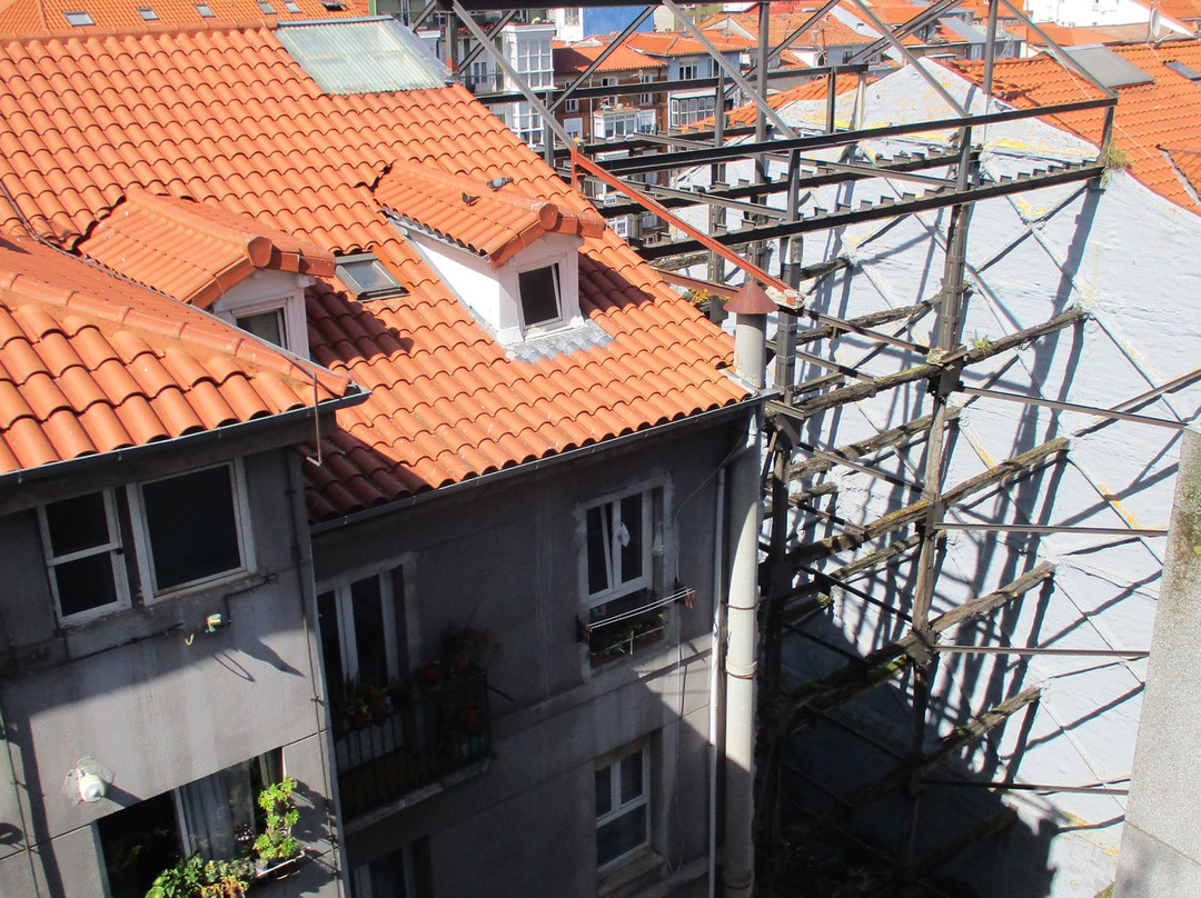 欧洲之峰酒店主图