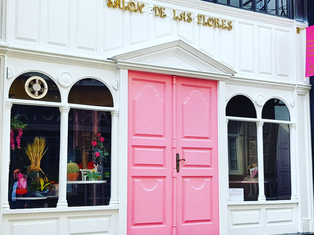 Salón De Las Flores