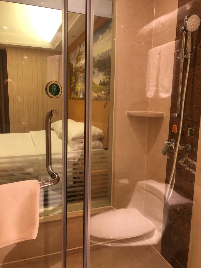 深圳维也纳酒店横岗新城店-官方