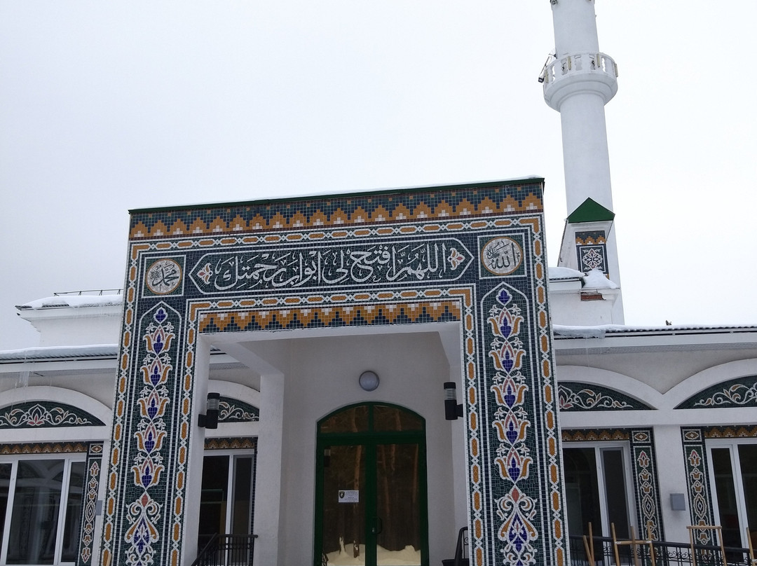 Kogalym Mosque景点图片