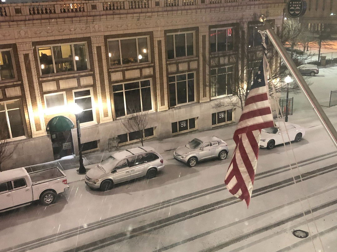 Hampton Inn & Suites Tulsa Downtown主图