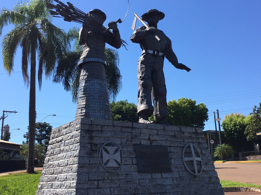 Ibiruba旅游景点-Monumento ao Imigrante