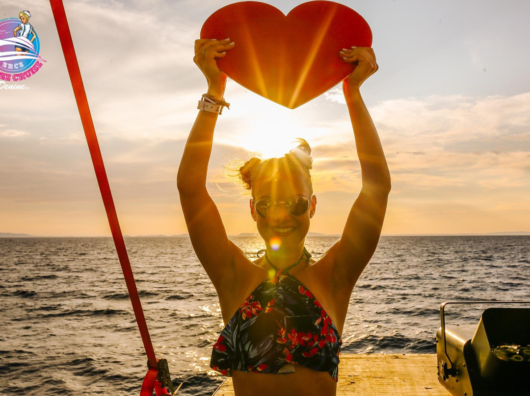 Zrce Booze Cruise-诺瓦利亚必去景点