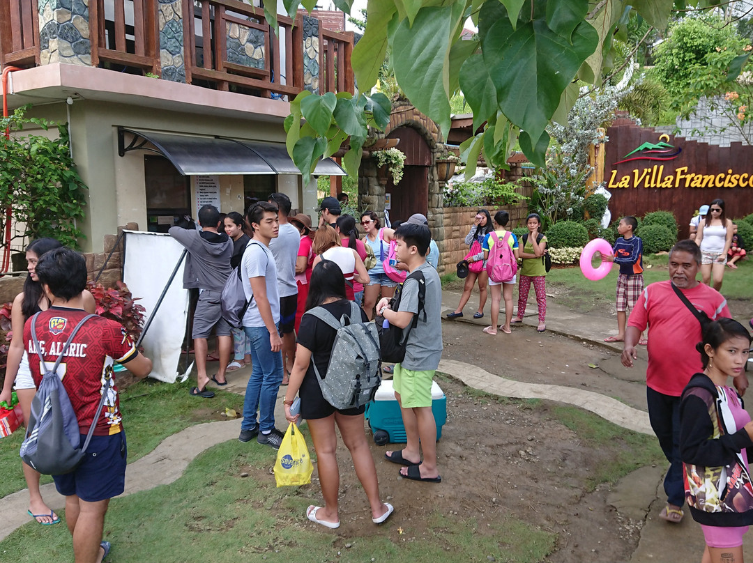 La Villa Francisco Mountain Resort-Tacloban必去景点