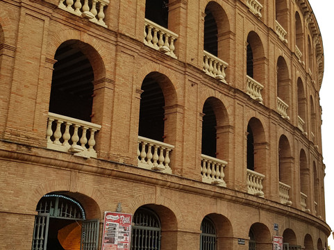 瓦伦西亚斗牛场-巴伦西亚必去景点