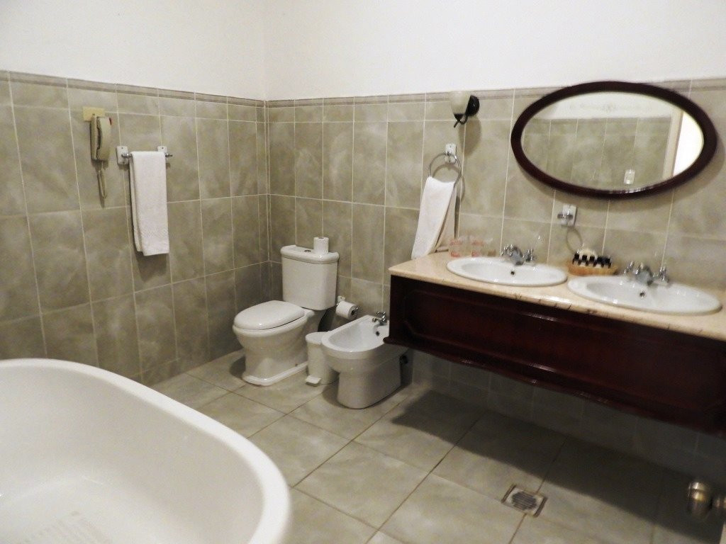 Hotel E La Sevillana主图