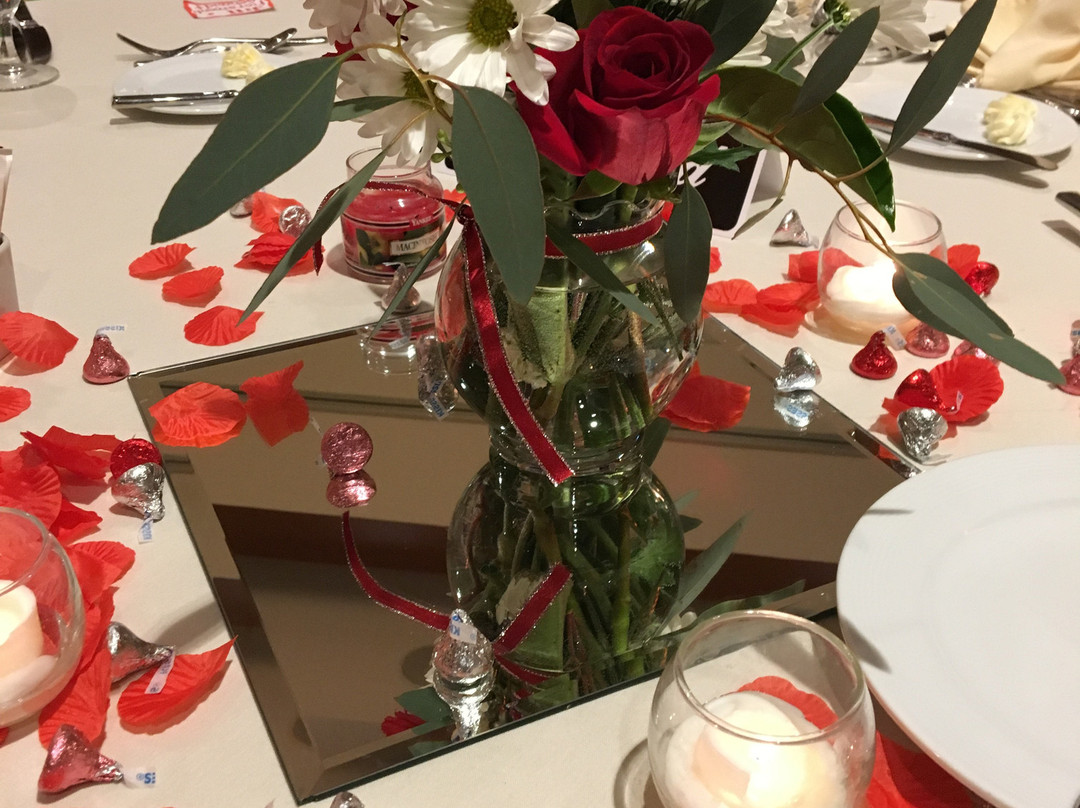 Eaglewood Resort & Spa主图