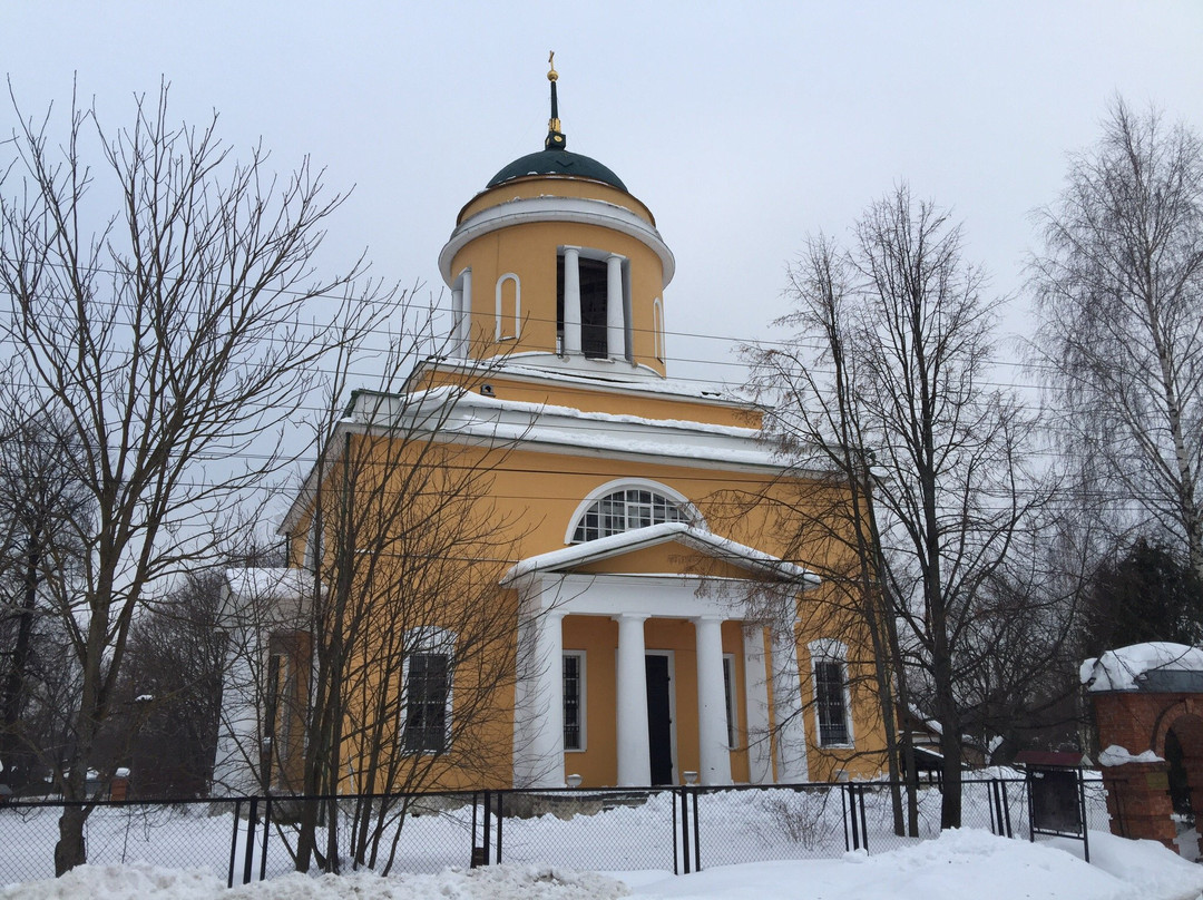 Holy Cross Church景点图片