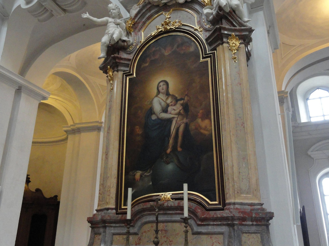 Katholische Hofkirche-德累斯顿必去景点