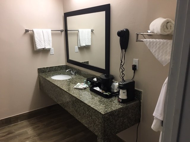 Days Inn By Wyndham Round Rock主图