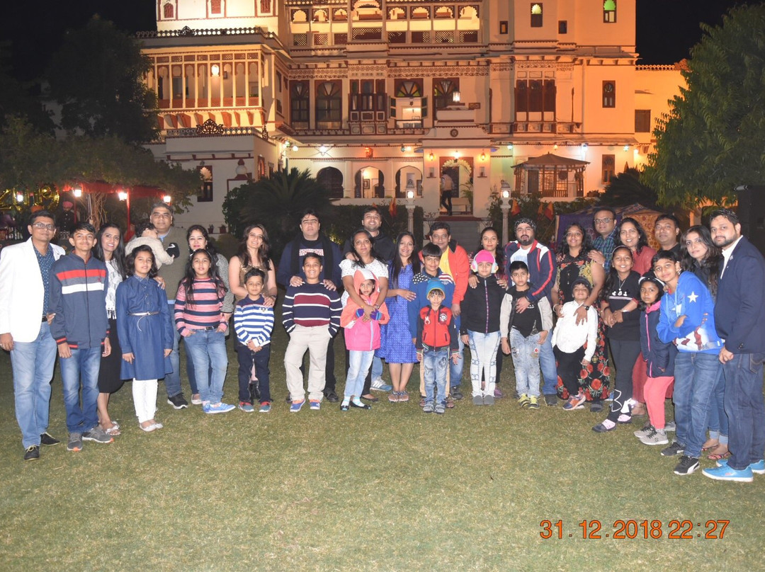 哈里亚瓦堡酒店主图