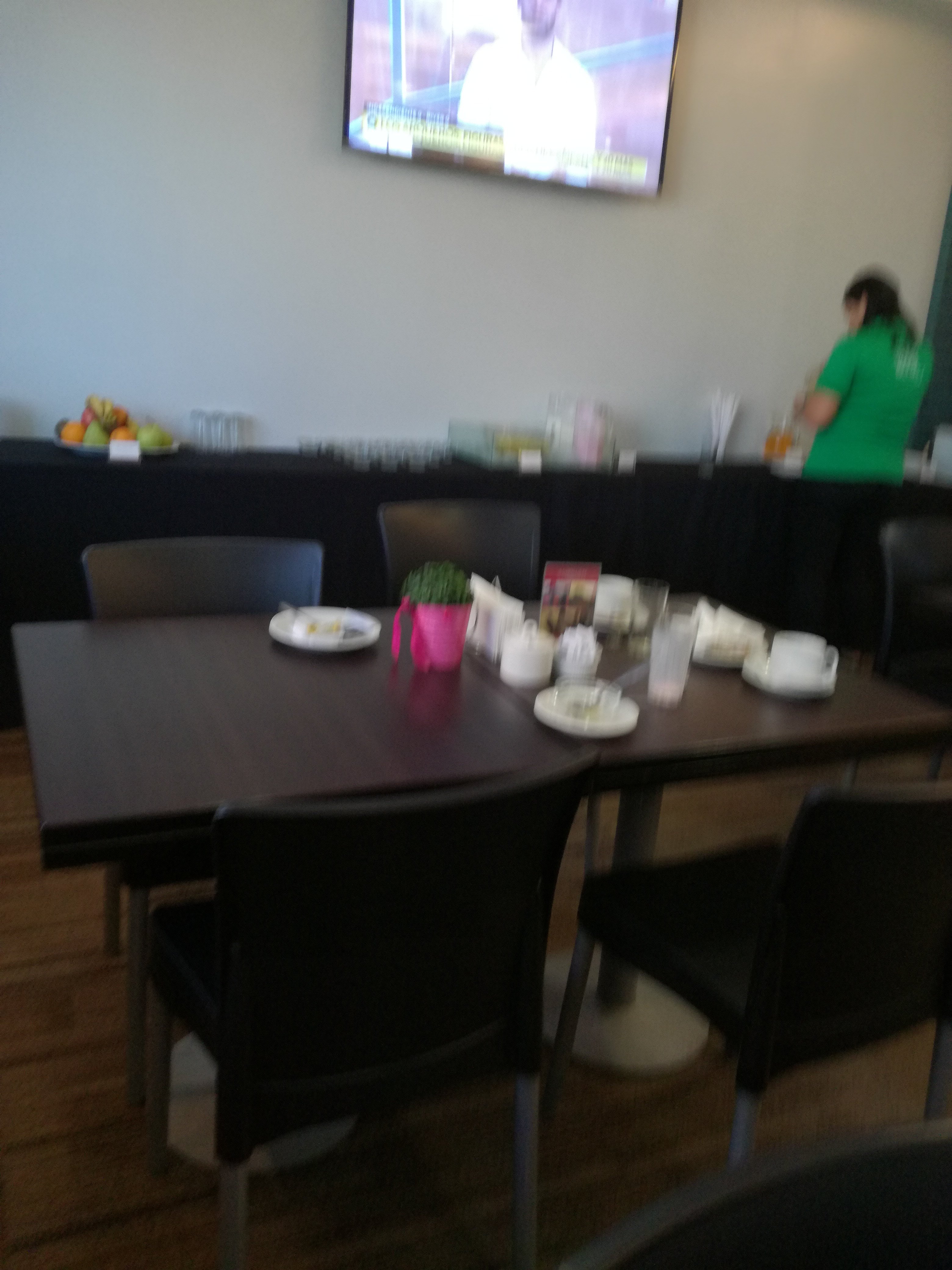 Amérian Tucumán Apart & Suites-餐饮