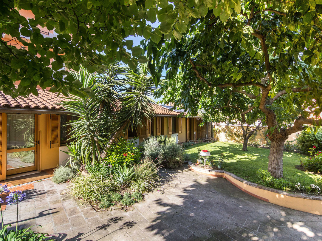 Villa Cao Bed & Breakfast