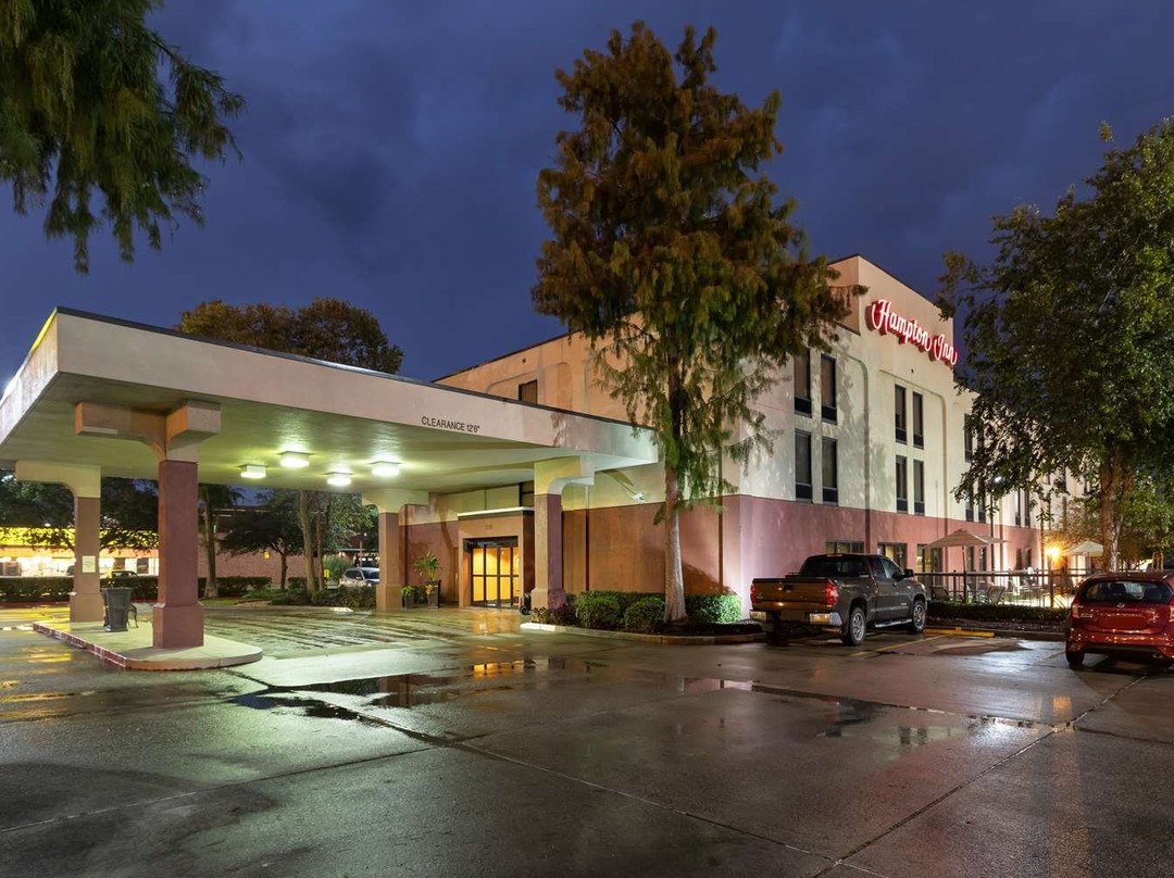 霍马希尔顿恒庭酒店主图