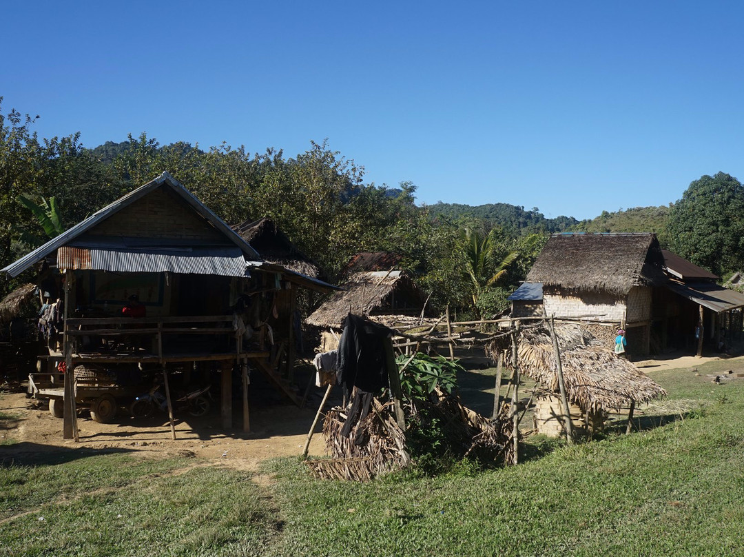 Nam Ha Hill Tribe Eco-Trek-琅南塔必去景点
