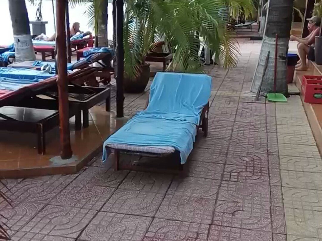 囊航南渡假村主图