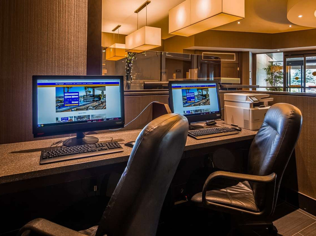 Best Western Plus Guildwood Inn主图