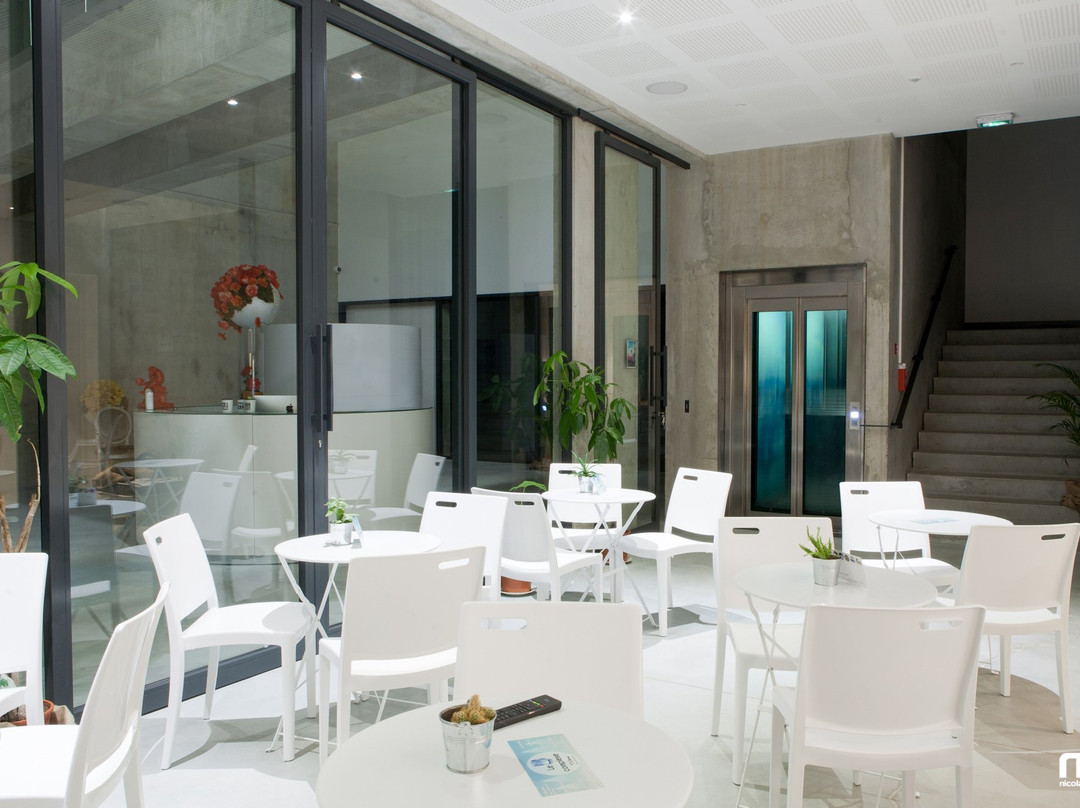 Hotel - Le B Complexe主图