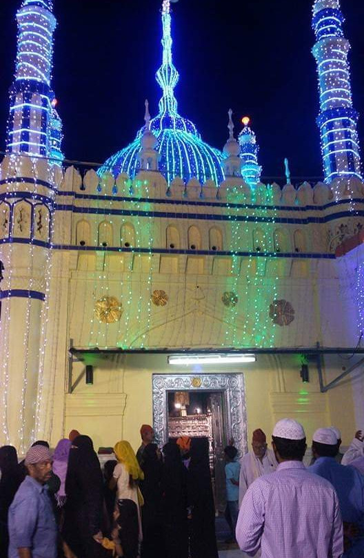 Ameen Peer Dargah Shrine景点图片