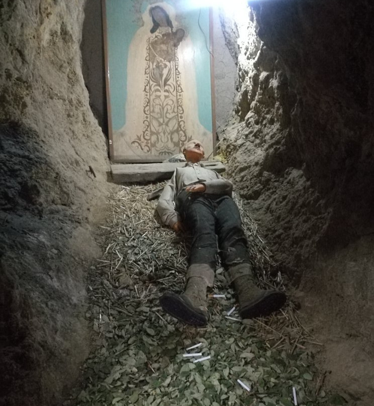 Las Mina de San Jose-奥鲁罗必去景点