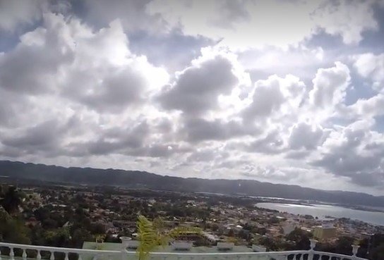 Hill Top Jamaica Bed & Breakfast-浴室