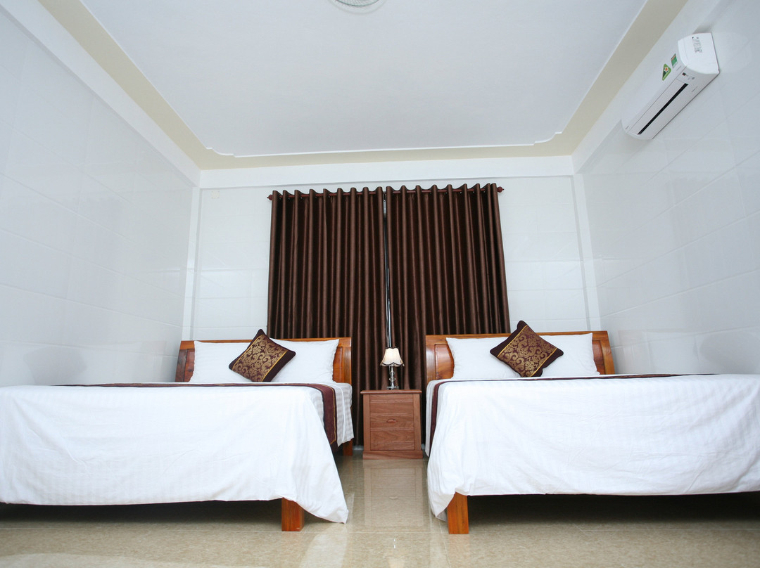 Sky Hotel主图
