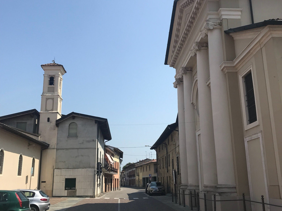 Parrocchia Santi Giacomo e Filippo Apostoli-Covo必去景点