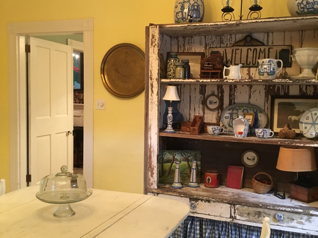 Colonel's Cottage Inns主图