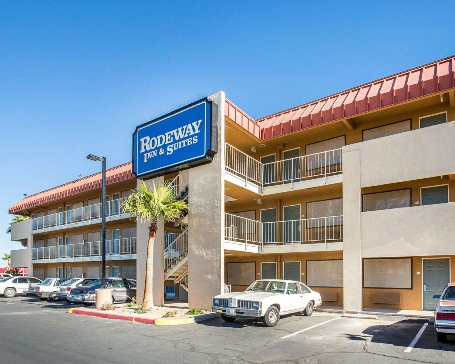 Rodeway Inn & Suites-官方