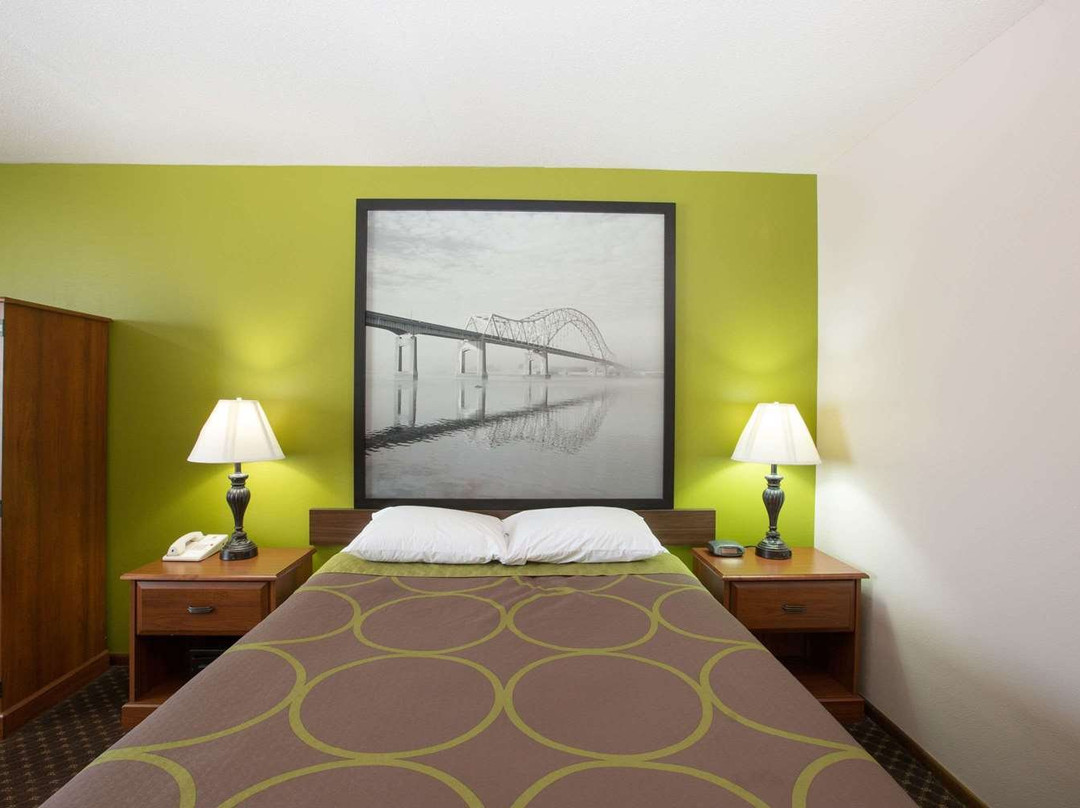 Super 8 by Wyndham Williams主图