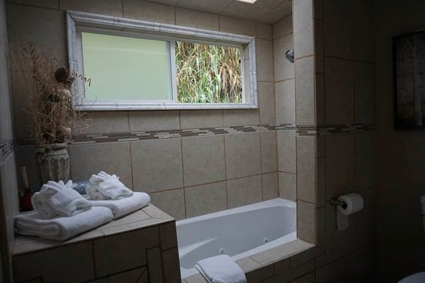 戈达温泉度假村主图