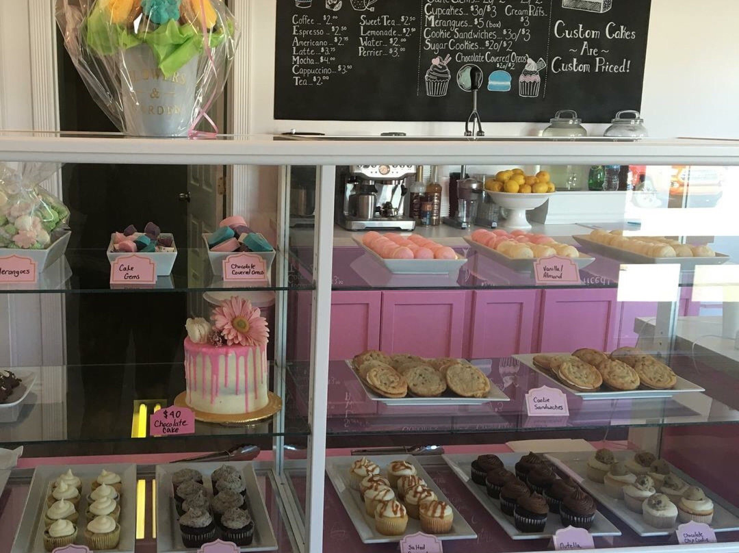 Marion Bridge餐馆和美食-Not Just Cakes