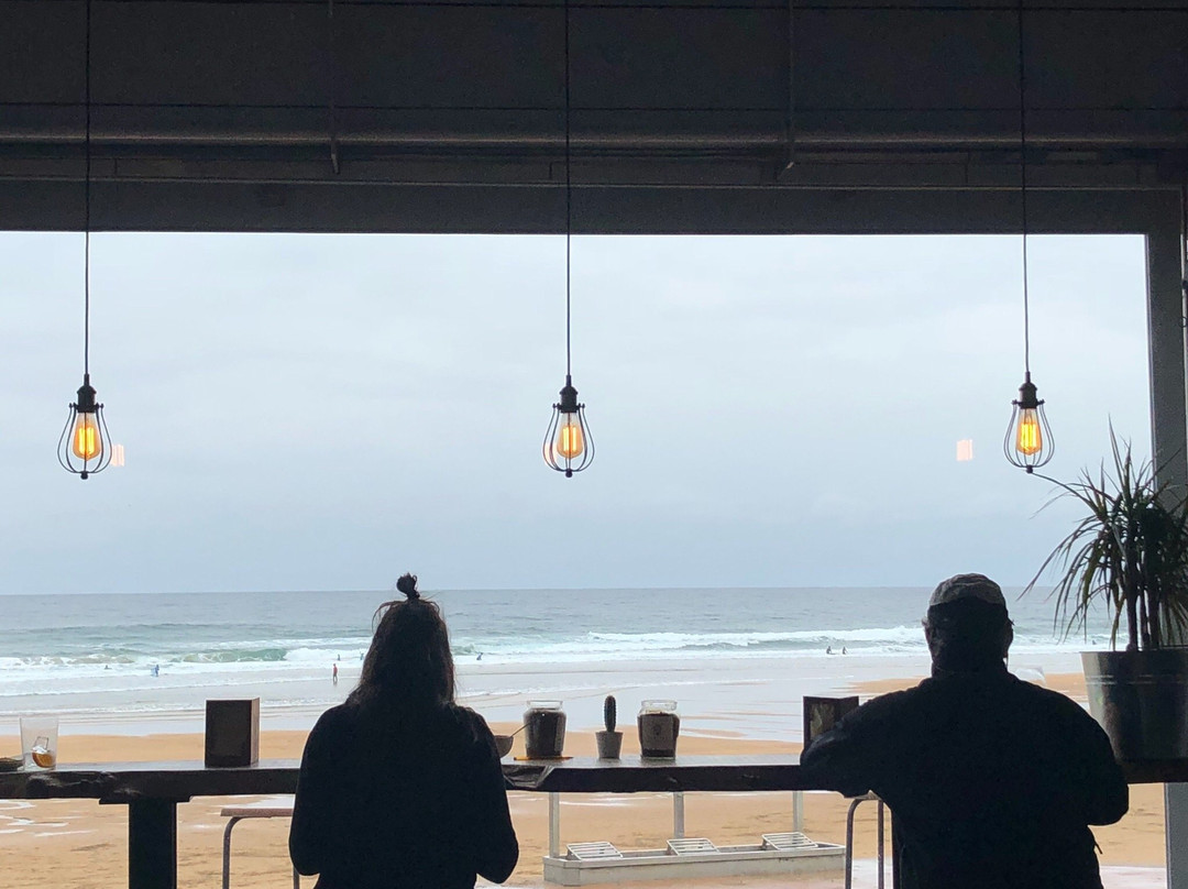 Shelter Surf Bar