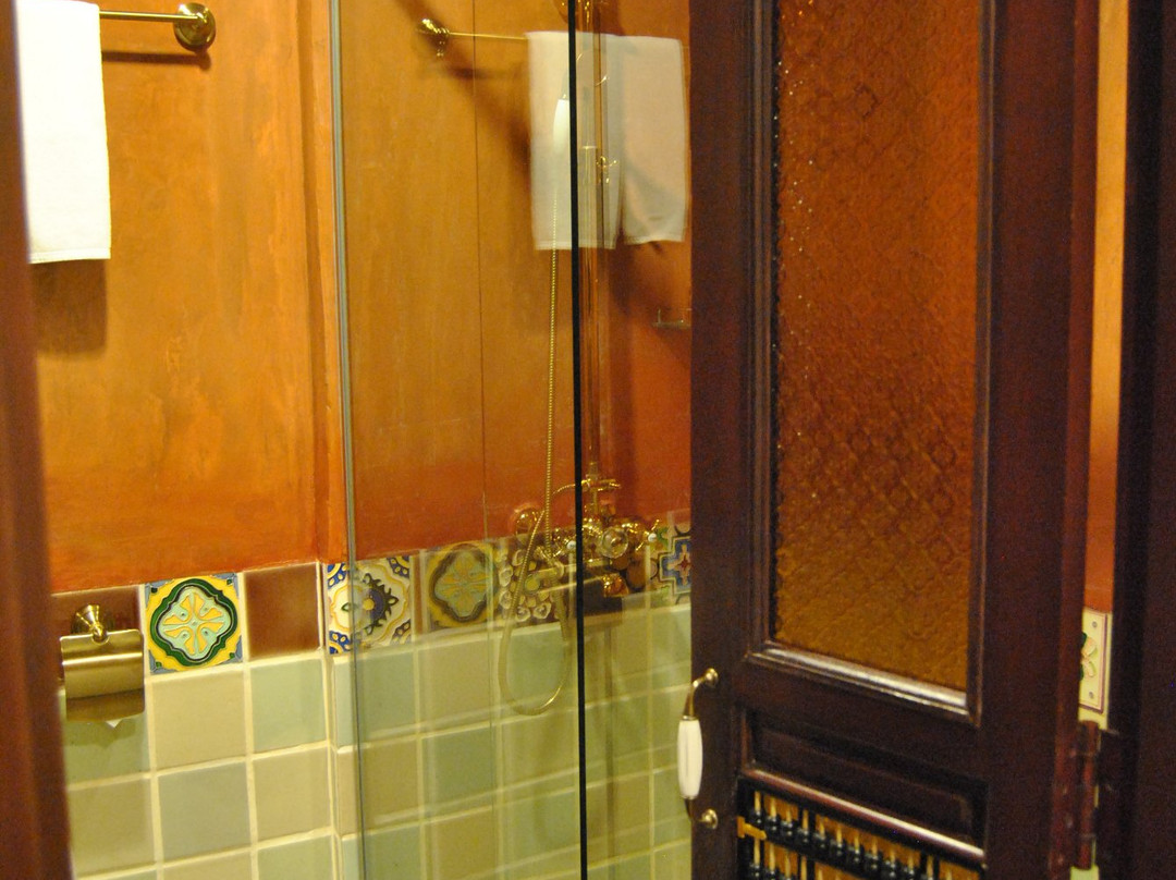 Chuchai Buri Sri Amphawa主图