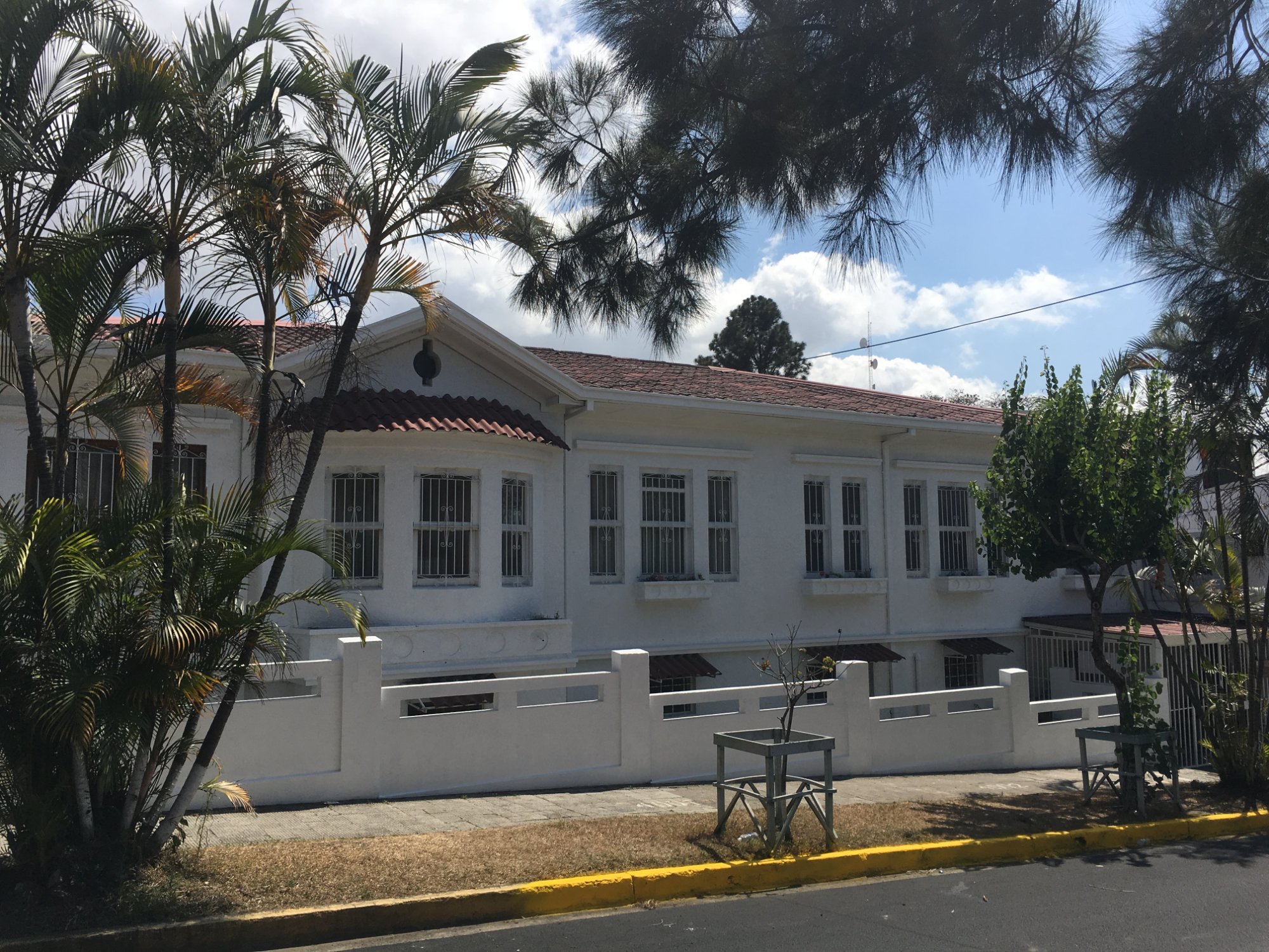 哥斯达黎加宾馆-官方