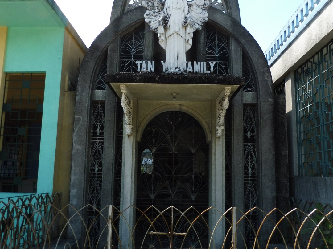马尼拉北部墓地景点图片