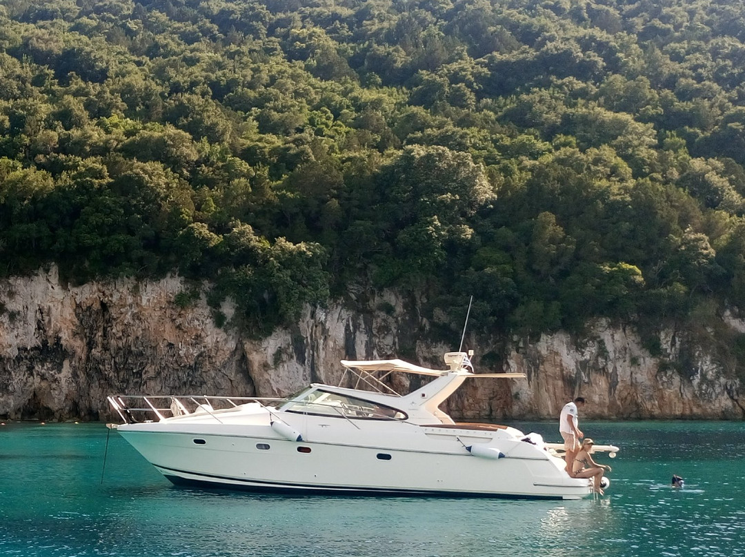 ORCA Yachting Chartering-Benitses必去景点